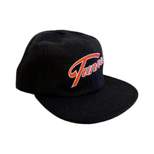 Load image into Gallery viewer, Tunnel Records 'Uribe' Hat