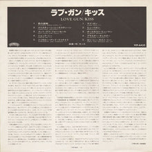 Load image into Gallery viewer, Kiss | Love Gun