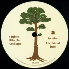 Load image into Gallery viewer, Träd, Gräs Och Stenar | Mors Mors (New)