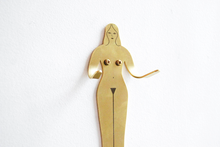 Load image into Gallery viewer, Female Support System Brass Hook

